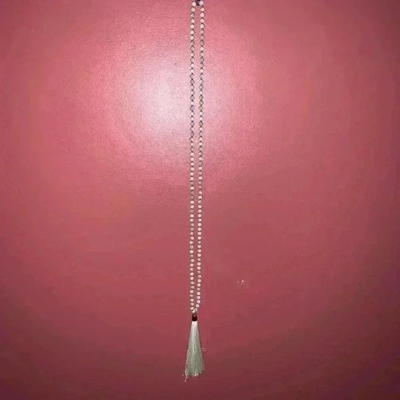 Zacasha Beaded Necklace - Picture 3 of 4